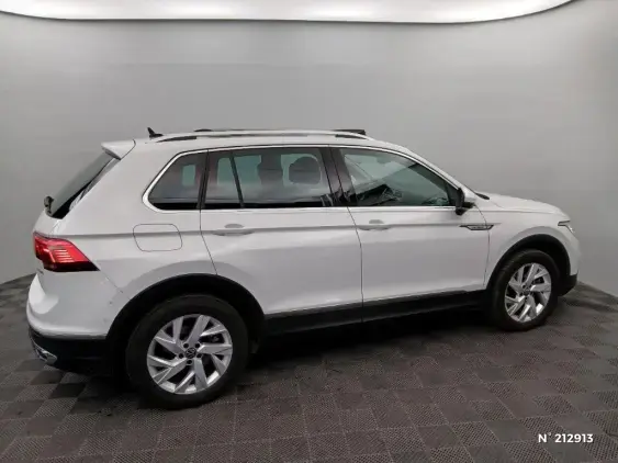 VOLKSWAGEN TIGUAN II - voiture d'occasion - Photo 5