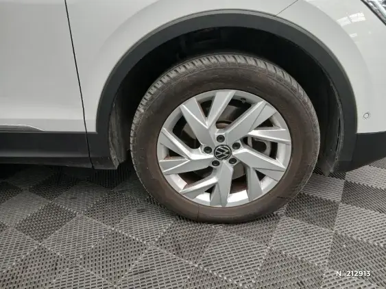 VOLKSWAGEN TIGUAN II - voiture d'occasion - Photo 8