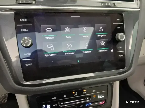 VOLKSWAGEN TIGUAN II - voiture d'occasion - Photo 12