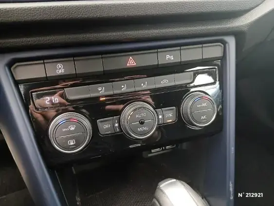 VOLKSWAGEN T-ROC - voiture d'occasion - Photo 25