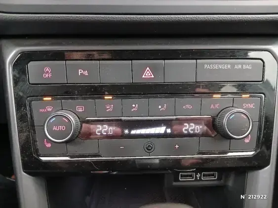 VOLKSWAGEN T-CROSS - voiture d'occasion - Photo 25