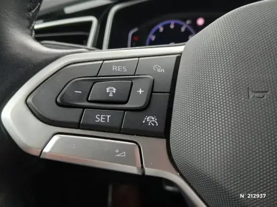 VOLKSWAGEN T-ROC - voiture d'occasion - Photo 23