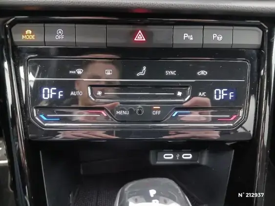 VOLKSWAGEN T-ROC - voiture d'occasion - Photo 25