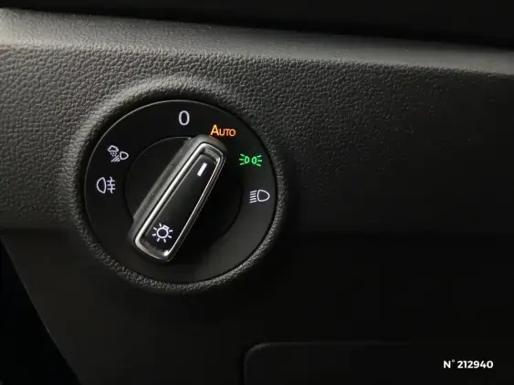 VOLKSWAGEN T-ROC - voiture d'occasion - Photo 15