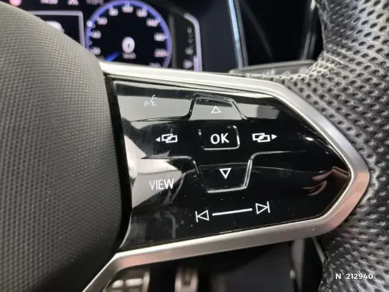 VOLKSWAGEN T-ROC - voiture d'occasion - Photo 25