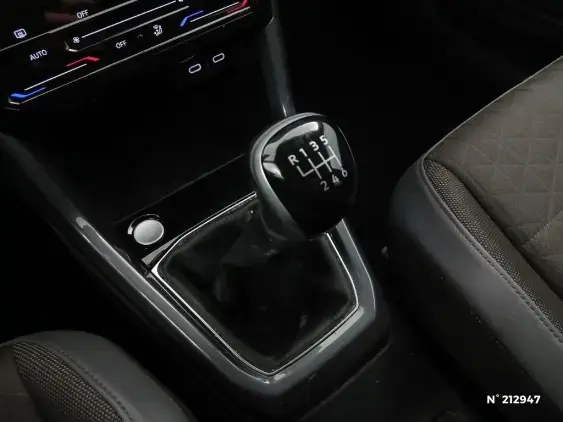 VOLKSWAGEN T-CROSS - voiture d'occasion - Photo 27