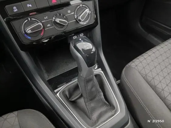 VOLKSWAGEN T-CROSS - voiture d'occasion - Photo 27