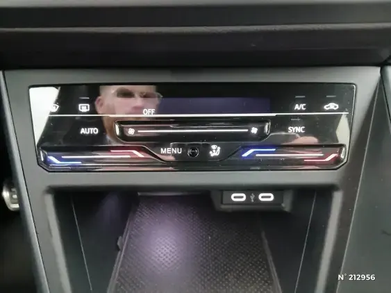 VOLKSWAGEN POLO VI - voiture d'occasion - Photo 25