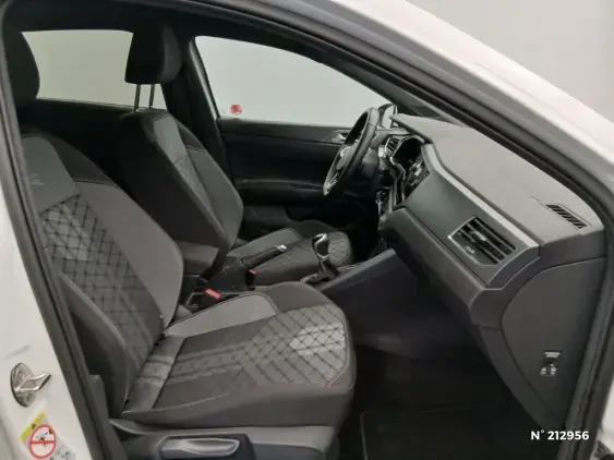 VOLKSWAGEN POLO VI - voiture d'occasion - Photo 9