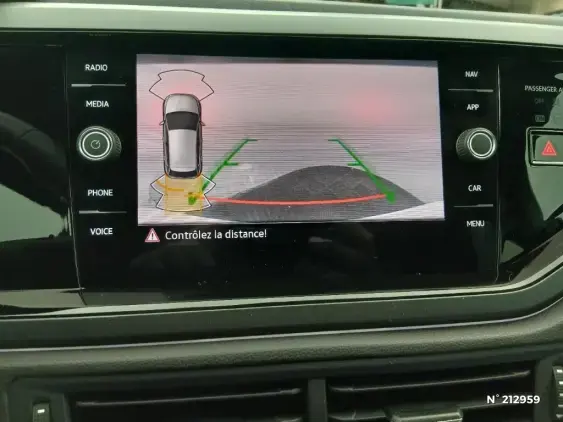 VOLKSWAGEN POLO VI - voiture d'occasion - Photo 14