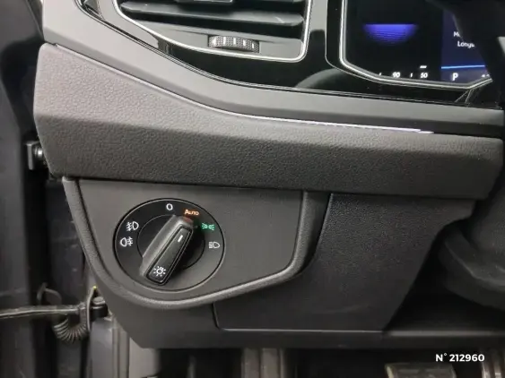 VOLKSWAGEN POLO VI - voiture d'occasion - Photo 15