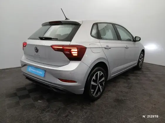 VOLKSWAGEN POLO VI - voiture d'occasion - Photo 4