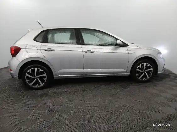 VOLKSWAGEN POLO VI - voiture d'occasion - Photo 5