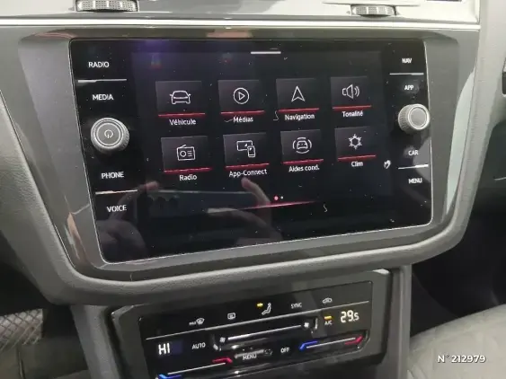 VOLKSWAGEN TIGUAN II - voiture d'occasion - Photo 13