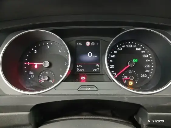VOLKSWAGEN TIGUAN II - voiture d'occasion - Photo 12