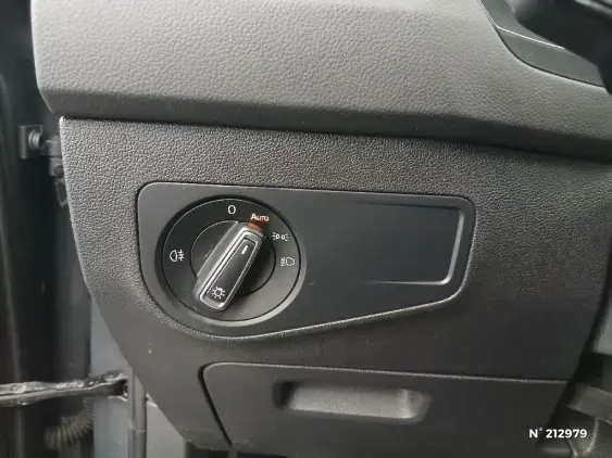 VOLKSWAGEN TIGUAN II - voiture d'occasion - Photo 15