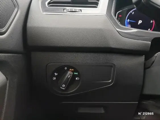 VOLKSWAGEN TIGUAN ALLSPACE - voiture d'occasion - Photo 15