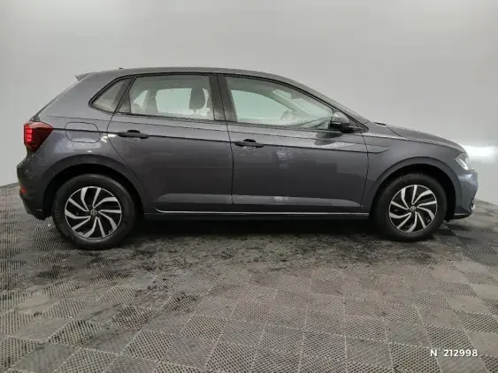 VOLKSWAGEN POLO VI - voiture d'occasion - Photo 5