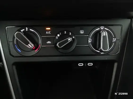 VOLKSWAGEN POLO VI - voiture d'occasion - Photo 25