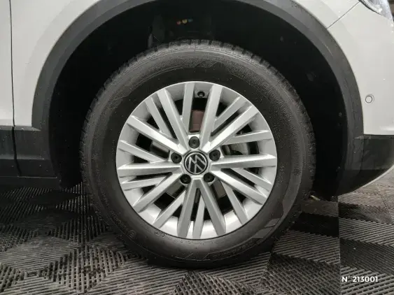 VOLKSWAGEN T-ROC - voiture d'occasion - Photo 8