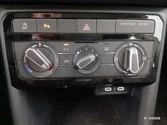 VOLKSWAGEN T-CROSS - voiture d'occasion - Photo 25