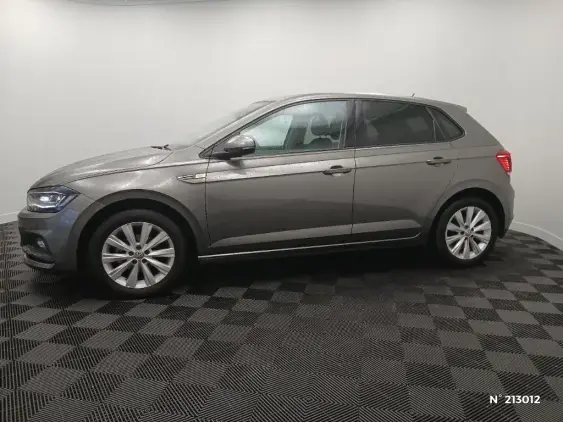 VOLKSWAGEN POLO VI - voiture d'occasion - Photo 2