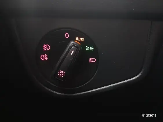 VOLKSWAGEN POLO VI - voiture d'occasion - Photo 15