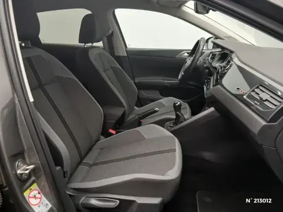 VOLKSWAGEN POLO VI - voiture d'occasion - Photo 10