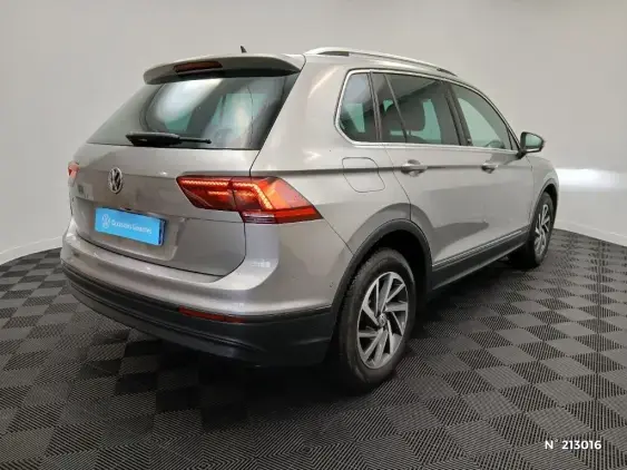 VOLKSWAGEN TIGUAN II - voiture d'occasion - Photo 4