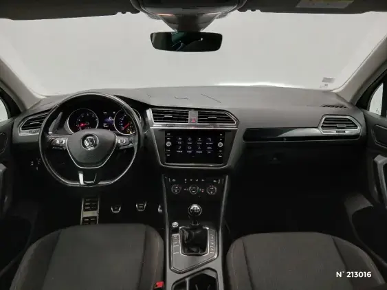 VOLKSWAGEN TIGUAN II - voiture d'occasion - Photo 9