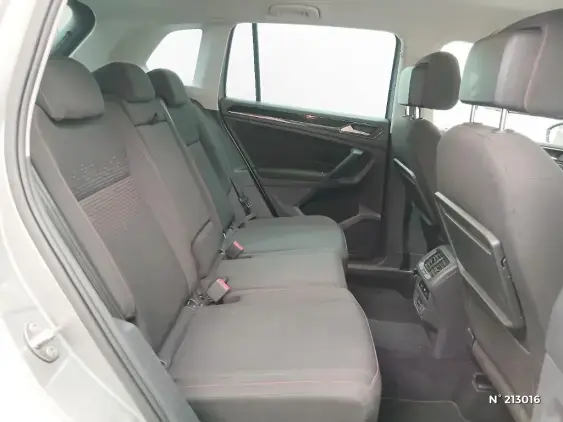 VOLKSWAGEN TIGUAN II - voiture d'occasion - Photo 11