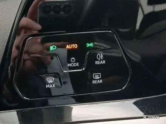 VOLKSWAGEN GOLF VIII - voiture d'occasion - Photo 15