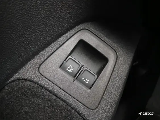 VOLKSWAGEN TIGUAN II - voiture d'occasion - Photo 23