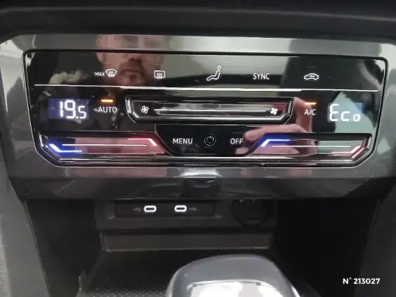 VOLKSWAGEN TIGUAN II - voiture d'occasion - Photo 26