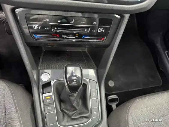 VOLKSWAGEN TIGUAN II - voiture d'occasion - Photo 25