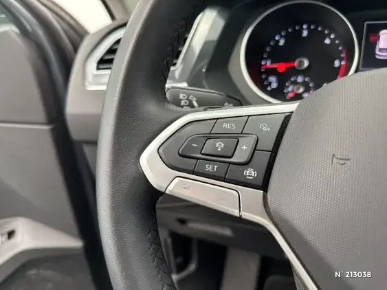 VOLKSWAGEN TIGUAN II - voiture d'occasion - Photo 26