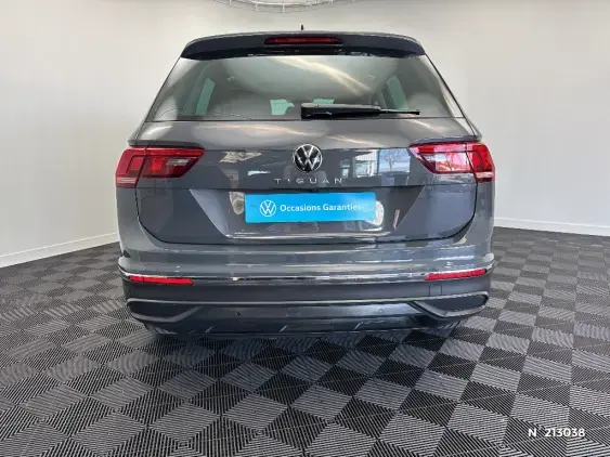 VOLKSWAGEN TIGUAN II - voiture d'occasion - Photo 6