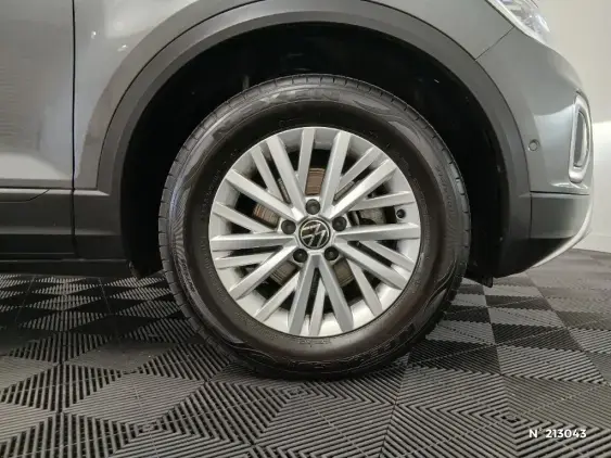 VOLKSWAGEN T-ROC - voiture d'occasion - Photo 8