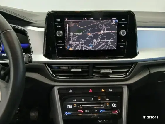 VOLKSWAGEN T-ROC - voiture d'occasion - Photo 12