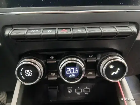 RENAULT CLIO V - voiture d'occasion - Photo 26