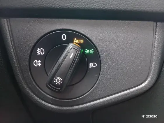 VOLKSWAGEN TAIGO - voiture d'occasion - Photo 15