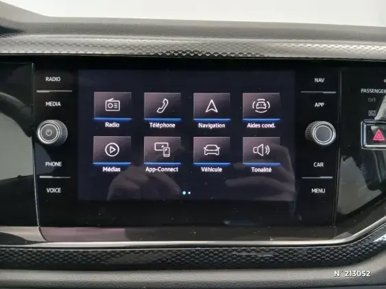 VOLKSWAGEN POLO VI - voiture d'occasion - Photo 13