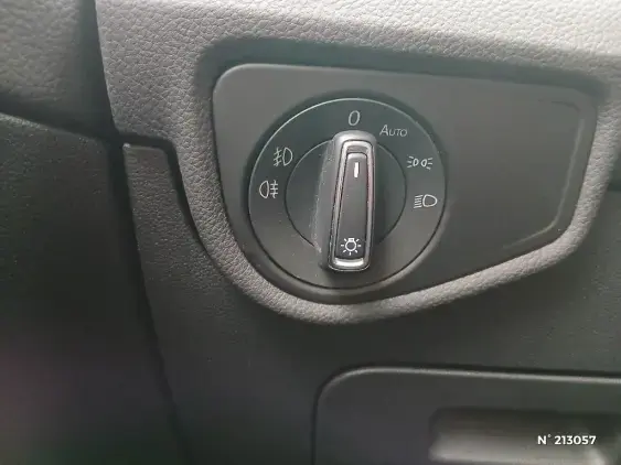 VOLKSWAGEN TOURAN III - voiture d'occasion - Photo 15