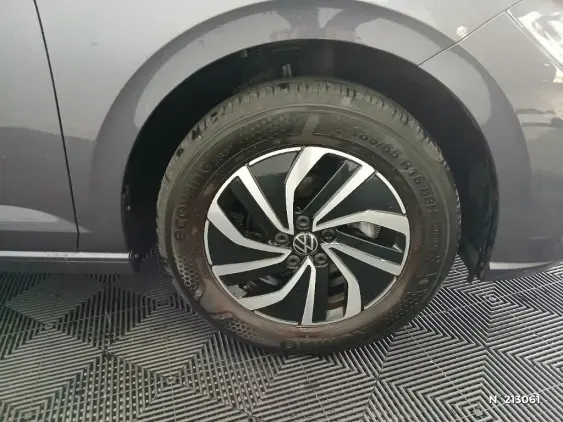 VOLKSWAGEN POLO VI - voiture d'occasion - Photo 8