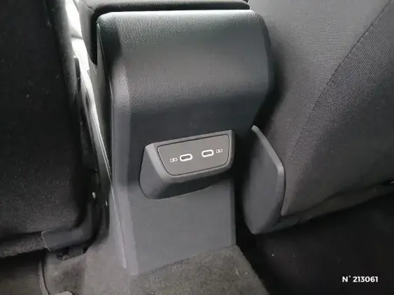 VOLKSWAGEN POLO VI - voiture d'occasion - Photo 23