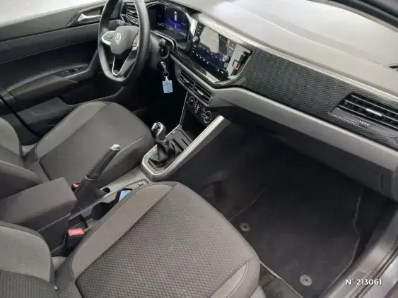 VOLKSWAGEN POLO VI - voiture d'occasion - Photo 10