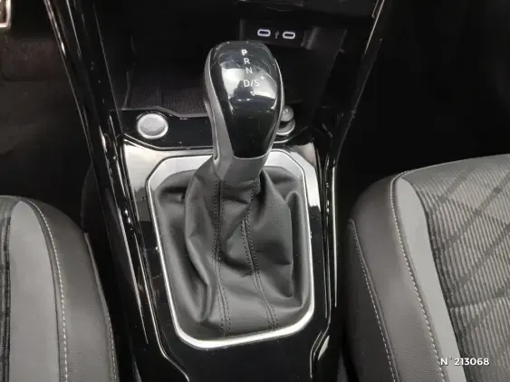 VOLKSWAGEN T-ROC - voiture d'occasion - Photo 25