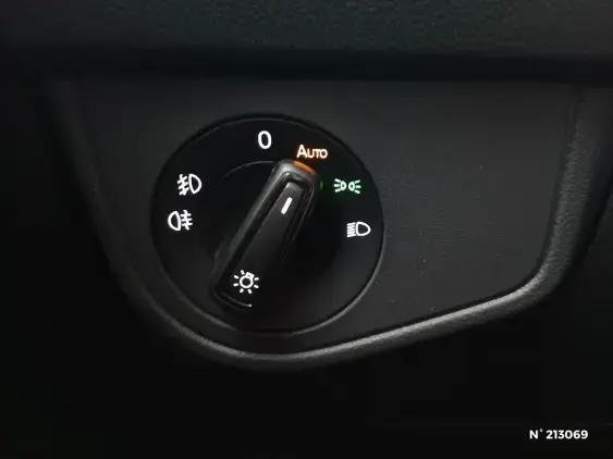 VOLKSWAGEN TAIGO - voiture d'occasion - Photo 15