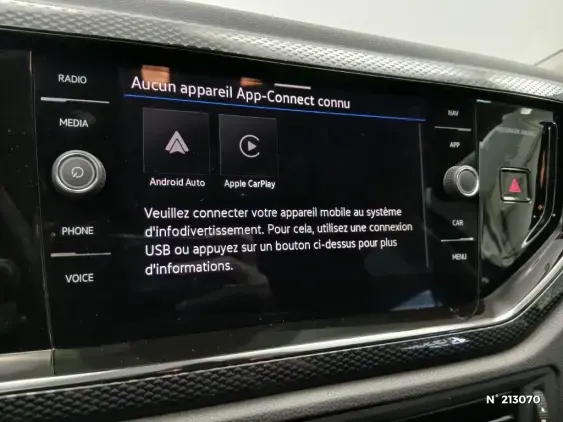 VOLKSWAGEN POLO VI - voiture d'occasion - Photo 24