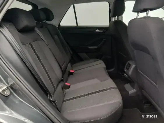 VOLKSWAGEN T-ROC - voiture d'occasion - Photo 11